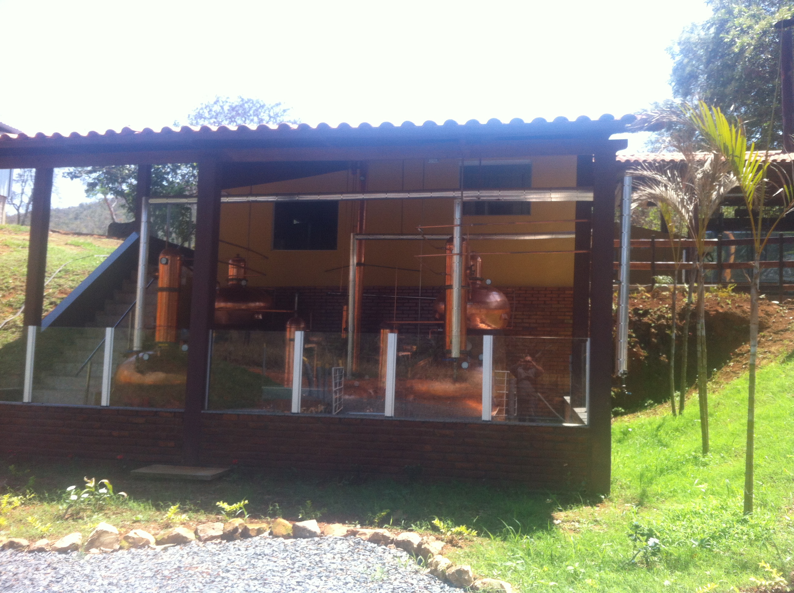 Visao frontal alambique.JPG